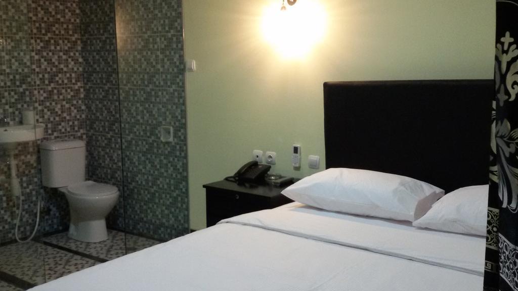Guest House Salon Fora Gegerkalong Setiabudhi Μπαντούνγκ Εξωτερικό φωτογραφία